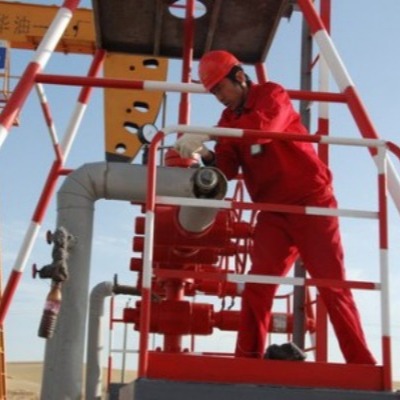 新疆庫爾勒油田采用我公司自控溫油井伴熱電纜